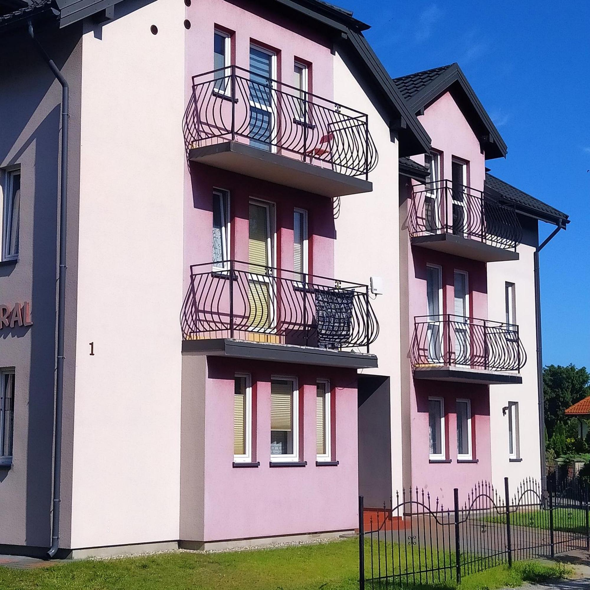 Koral Hotel Sztutowo Exterior photo